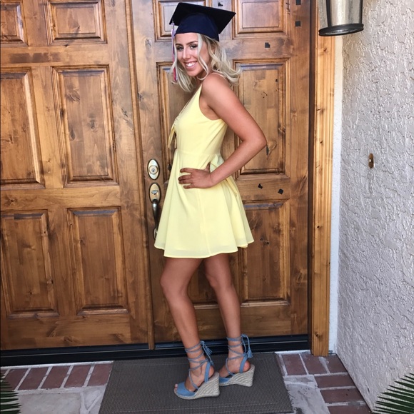 Meet your Posher, Jennifer - Picture 5 of 8